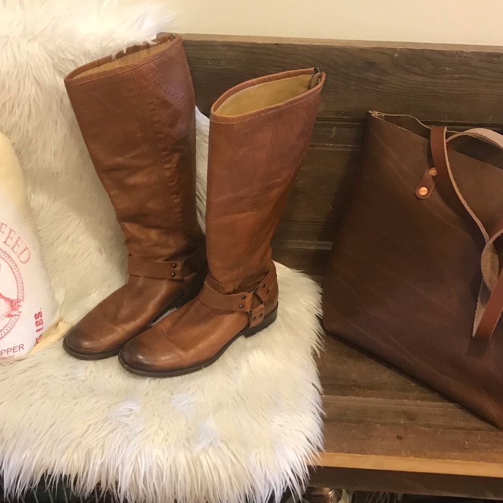 Women’s Frye Boots, size 8 1/2